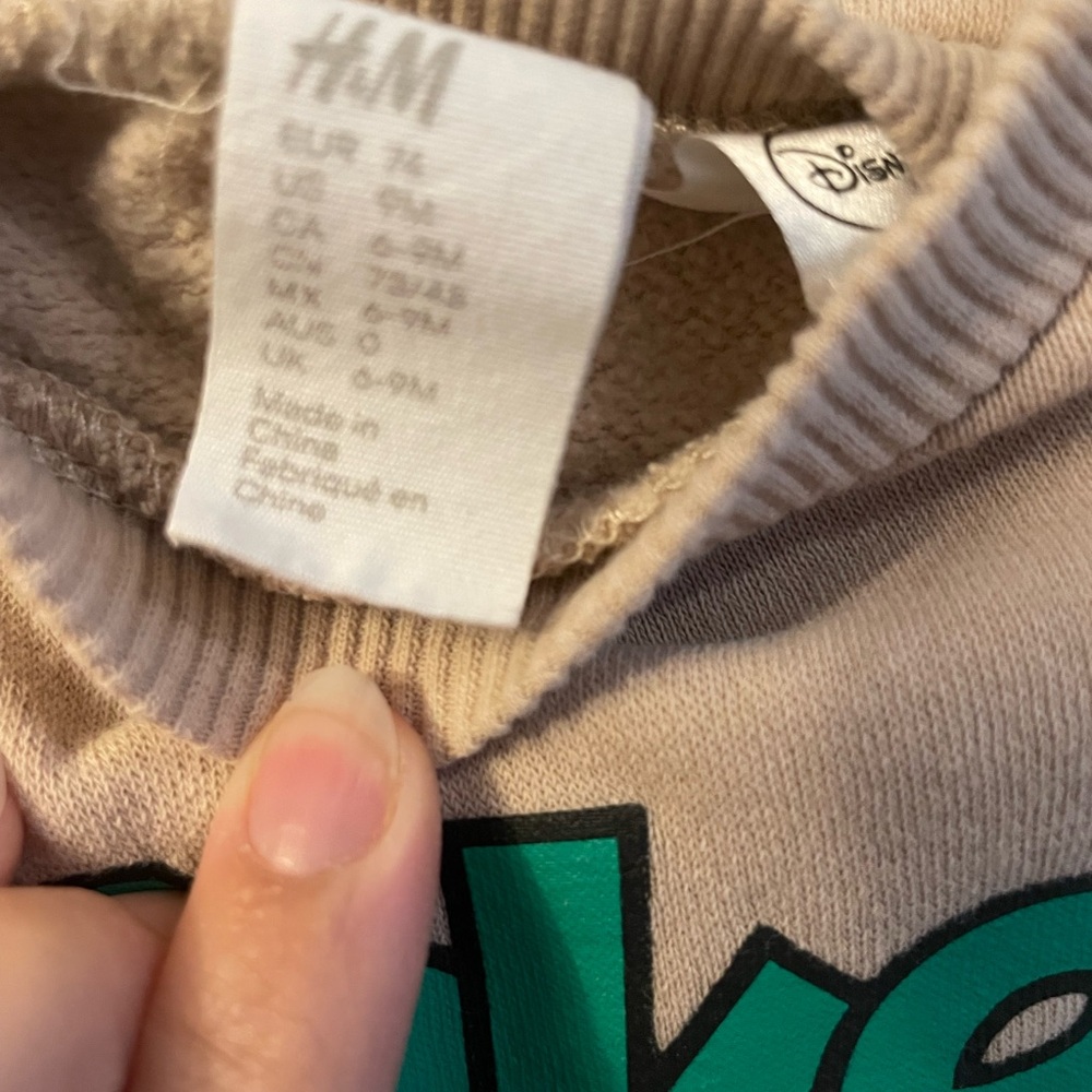 H&M Disney Matching Set - 6/9 M - Picture 2 of 5